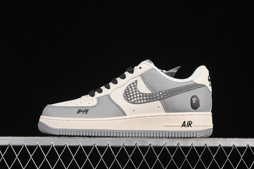 Nike Air Force 1'07 Low x Bape XS1958-571