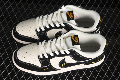 Nike SB Dunk Low x FENDI LW1818-115